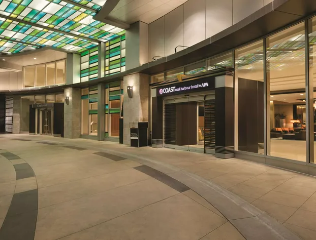 Coast Coal Harbour Vancouver Hotel by APA hotel detail image 1