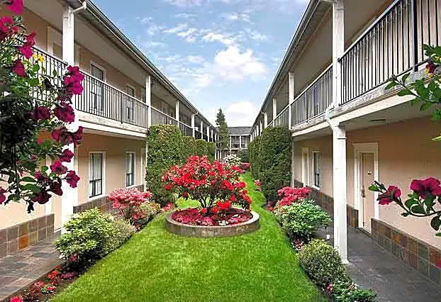 Days Inn Vancouver Metro hotel detail image 2