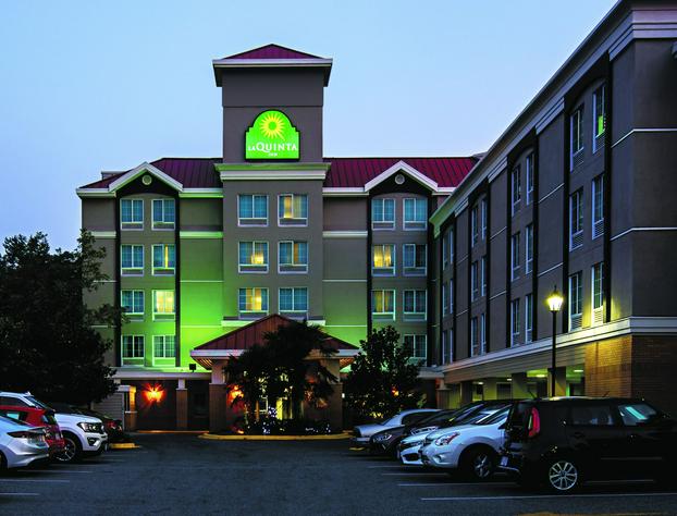 La Quinta Inn by Wyndham Vancouver Airport hotel detail image 1