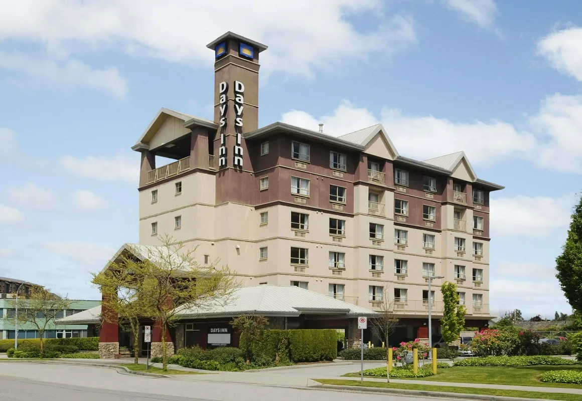 Days Inn by Wyndham Vancouver Airport hotel hero