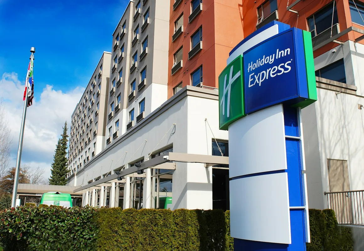 Holiday Inn Express Vancouver Airport Richmond by IHG hotel hero