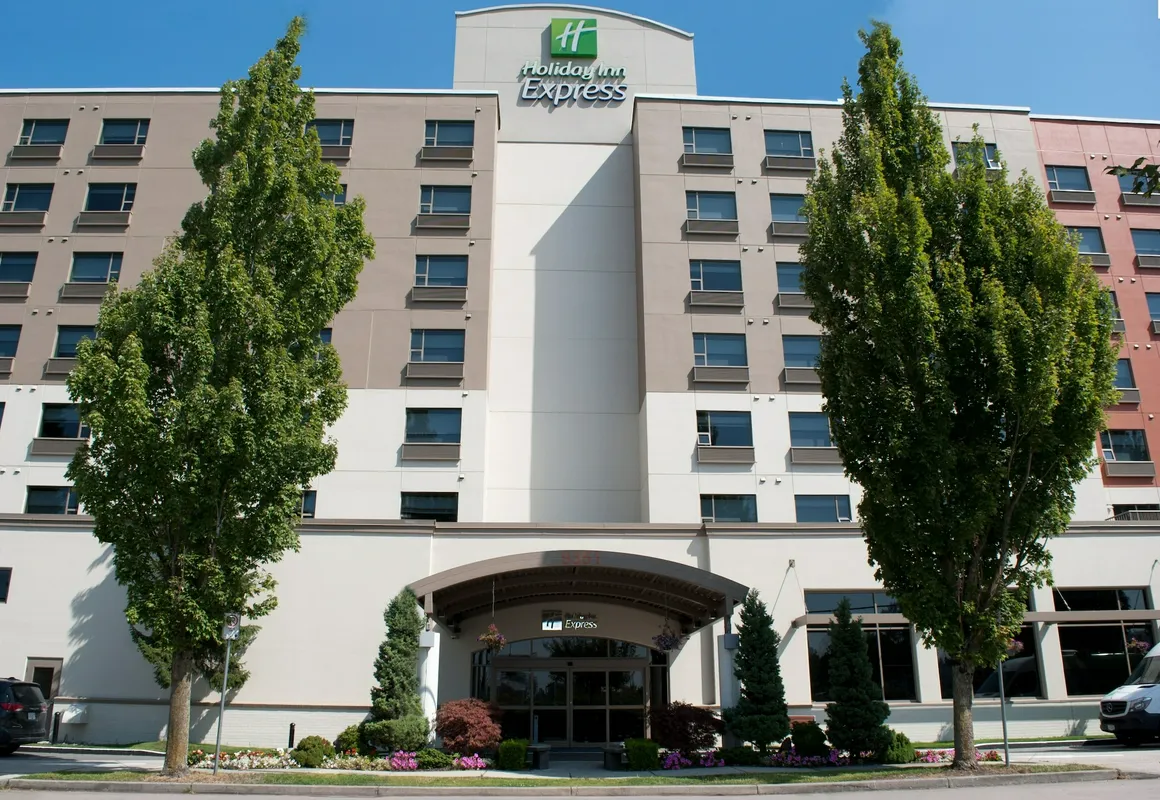 Holiday Inn Express Vancouver Airport Richmond by IHG hotel hero