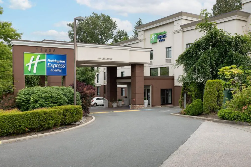 Holiday Inn Express & Suites Surrey by IHG hotel hero