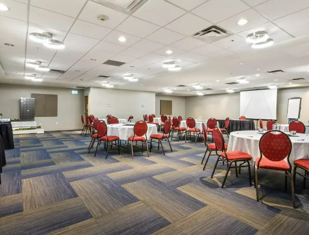 Holiday Inn Express & Suites Surrey by IHG hotel detail image 3