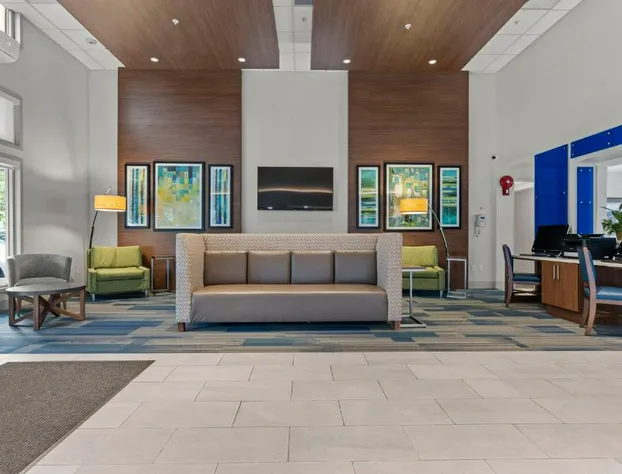 Holiday Inn Express & Suites Surrey by IHG hotel detail image 4