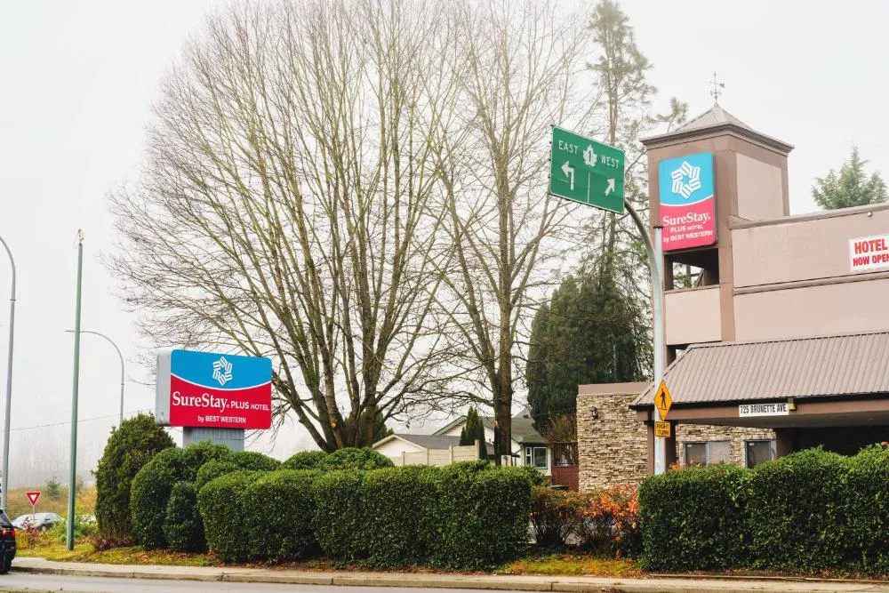 SureStay Plus by Best Western Coquitlam hotel hero