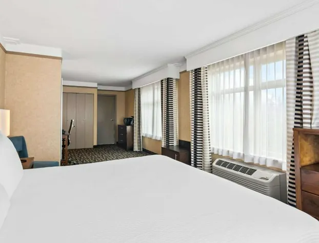 Best Western Plus Pitt Meadows Inn & Suites hotel detail image 2