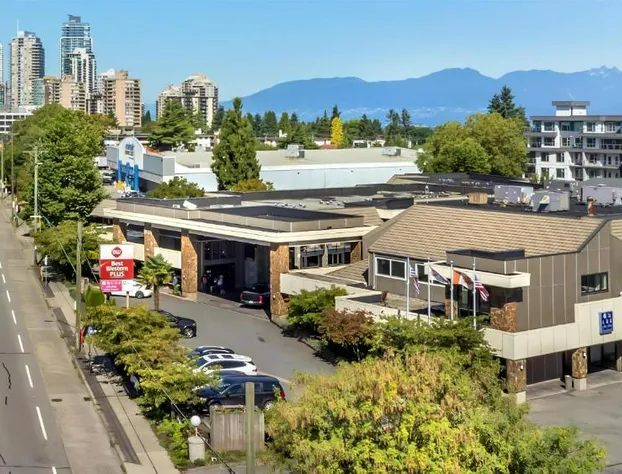 Best Western Plus Burnaby Hotel hotel detail image 3