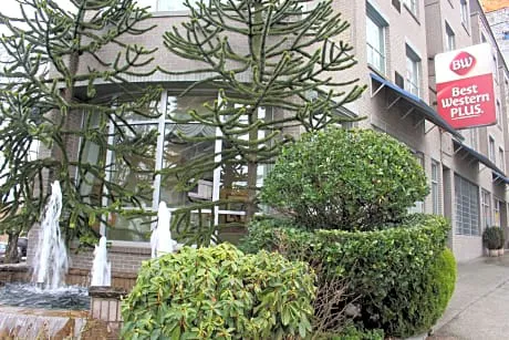 Best Western Plus Uptown Vancouver hotel detail image 1