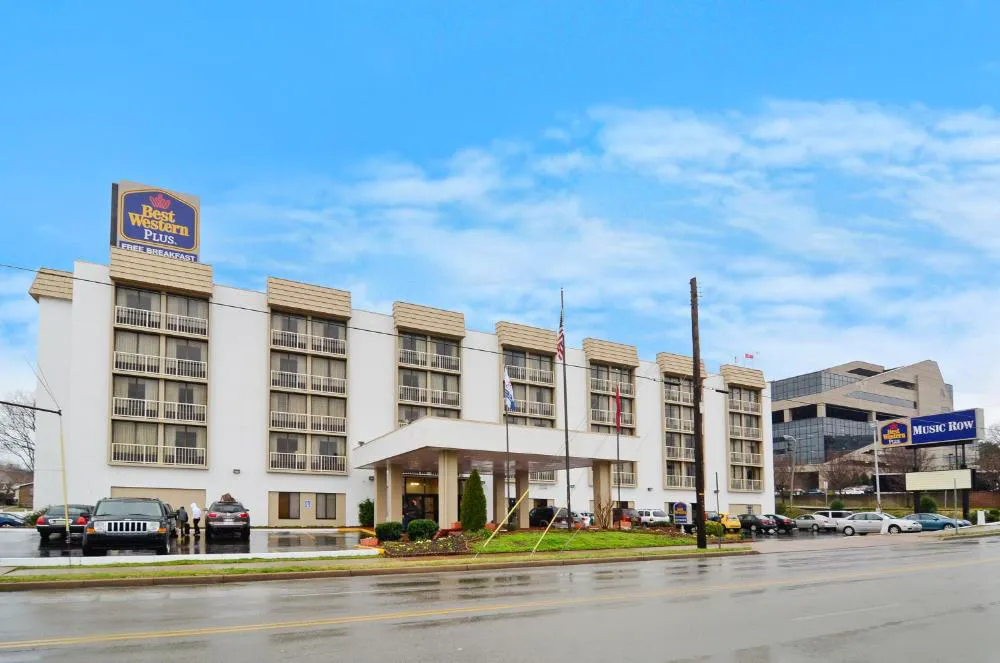 Best Western Downtown Plus Music Row hotel hero