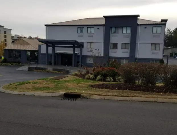 Luxe Studios hotel detail image 4