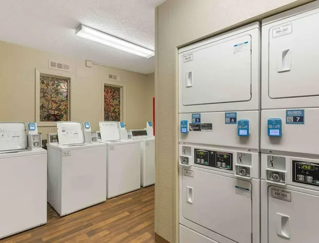 Suburban Studios Brentwood – Nashville hotel detail image 4