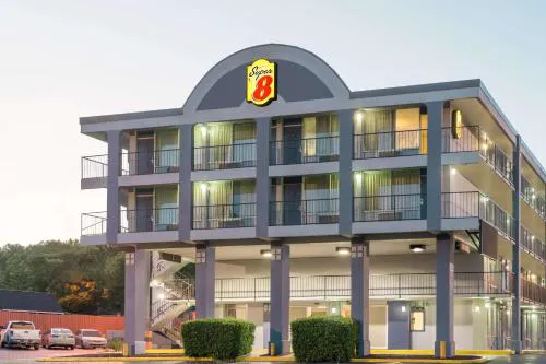 Super 8 by Wyndham Nashville Downtown hotel detail image 1