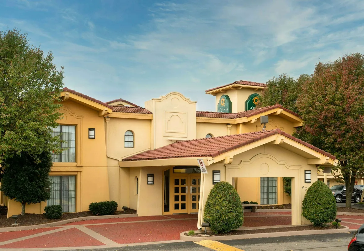 La Quinta Inn by Wyndham Nashville South hotel hero