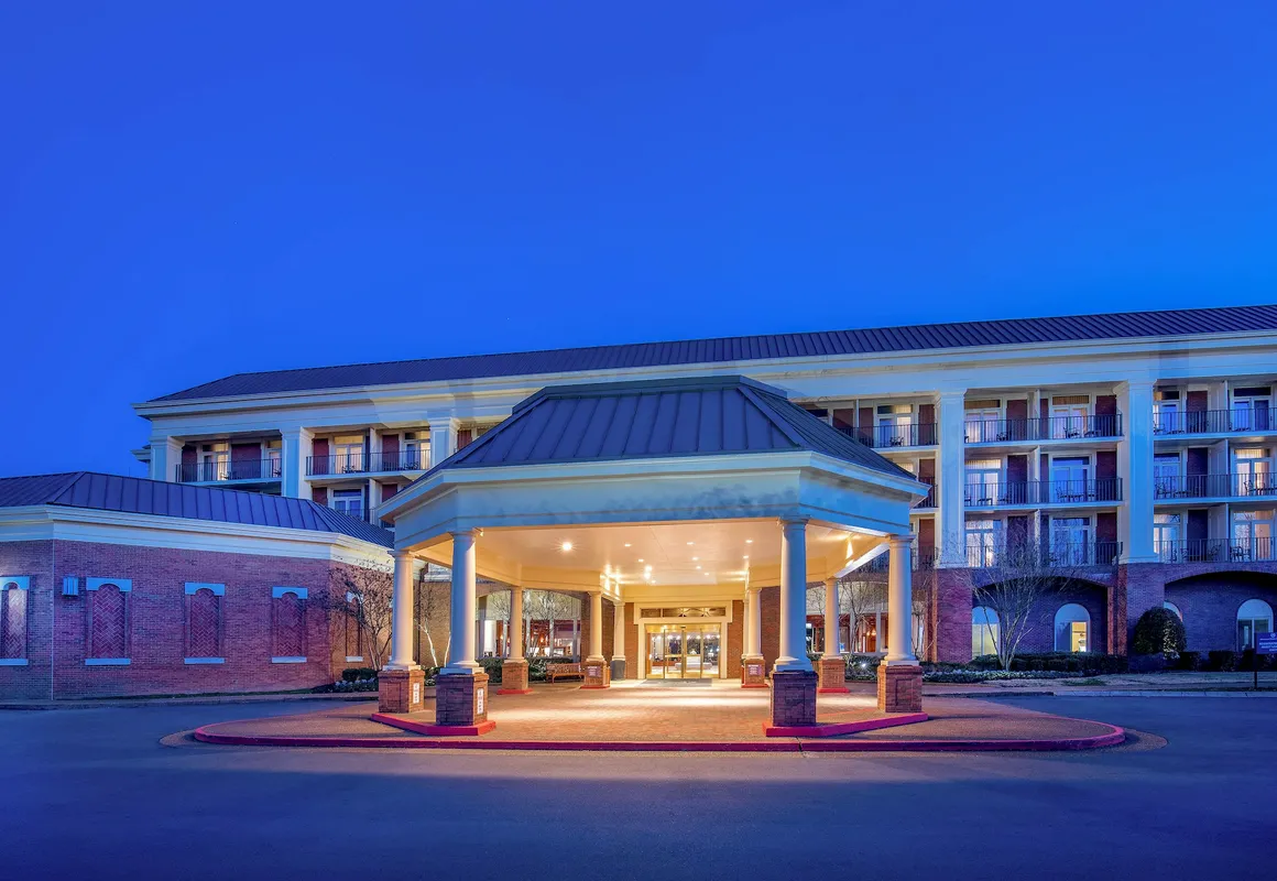 Sheraton Music City Nashville Airport hotel hero