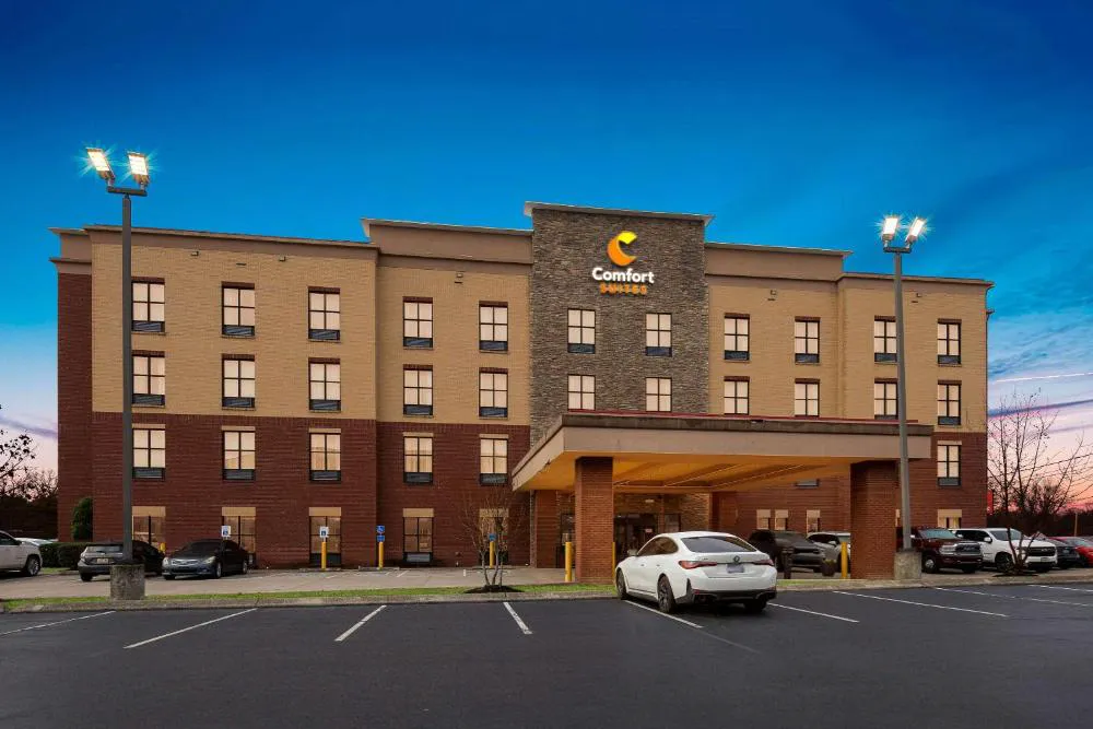 Comfort Suites Nashville near Percy Priest Lake hotel hero