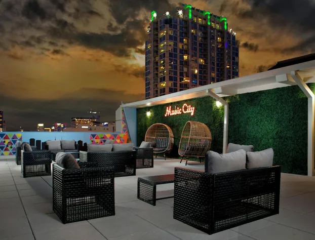 Aloft Nashville West End hotel detail image 1