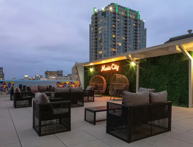 Aloft Nashville West End hotel detail image 2