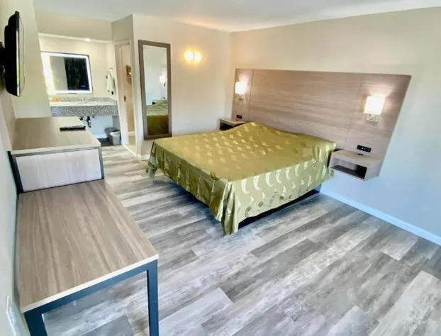 Brentwood Inn & Suites hotel detail image 3