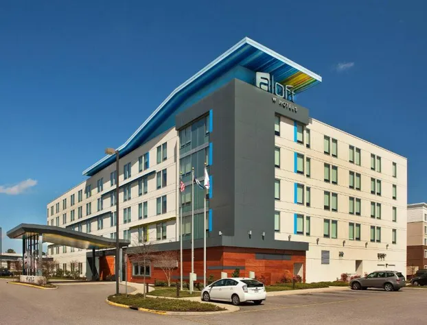 Aloft Chesapeake hotel detail image 1