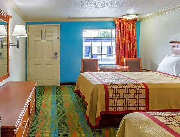 Days Inn by Wyndham Virginia Beach Town Center hotel detail image 2