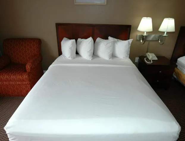 Ambassadors Inn & Suites hotel detail image 1