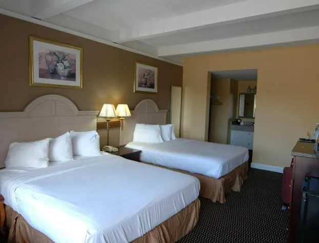 Ambassadors Inn & Suites hotel detail image 3