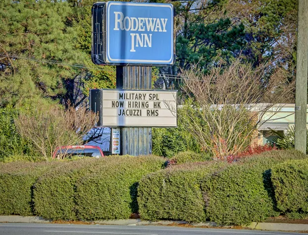 Motel 6 Norfolk, VA – East Little Creek hotel detail image 4