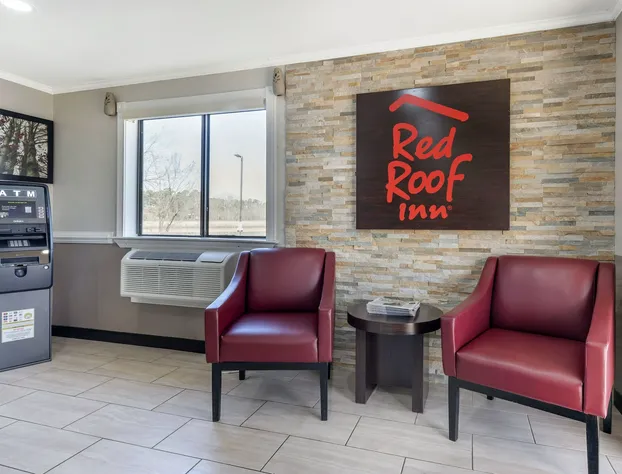 Red Roof Inn Suffolk hotel detail image 3