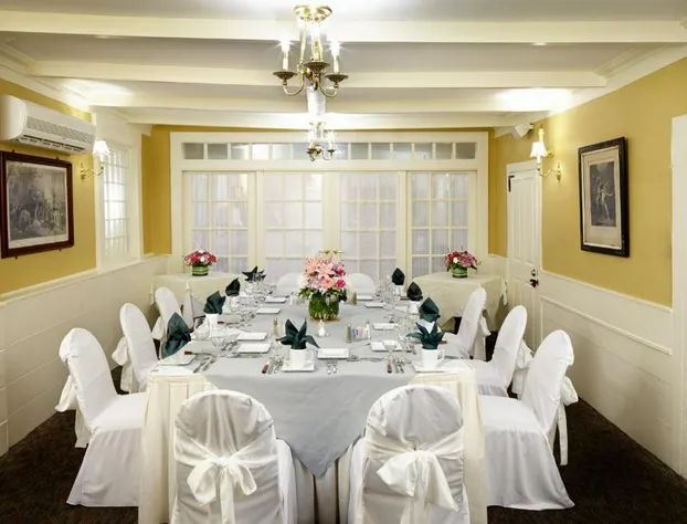 Concord's Colonial Inn hotel detail image 2