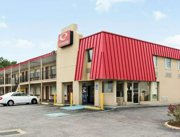 Econo Lodge Virginia Beach Town Center hotel detail image 2