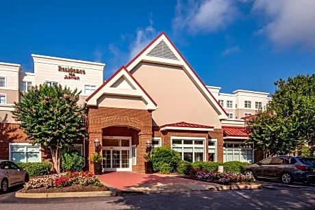 Residence Inn by Marriott Chesapeake Greenbrier hotel detail image 1