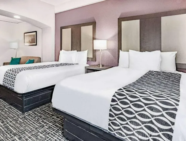 La Quinta Inn & Suites by Wyndham Norfolk hotel detail image 4