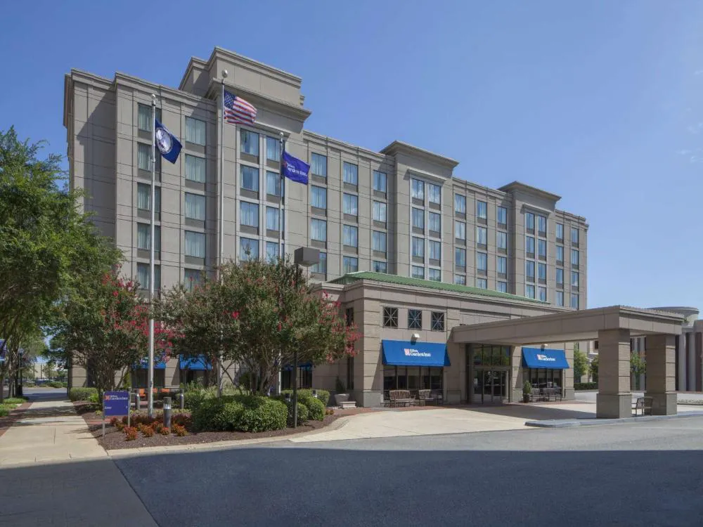 Hilton Garden Inn Virginia Beach Town Center hotel hero