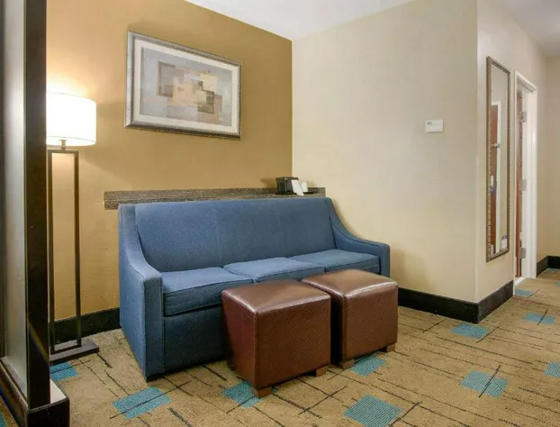 Comfort Suites near MCAS Beaufort hotel detail image 1