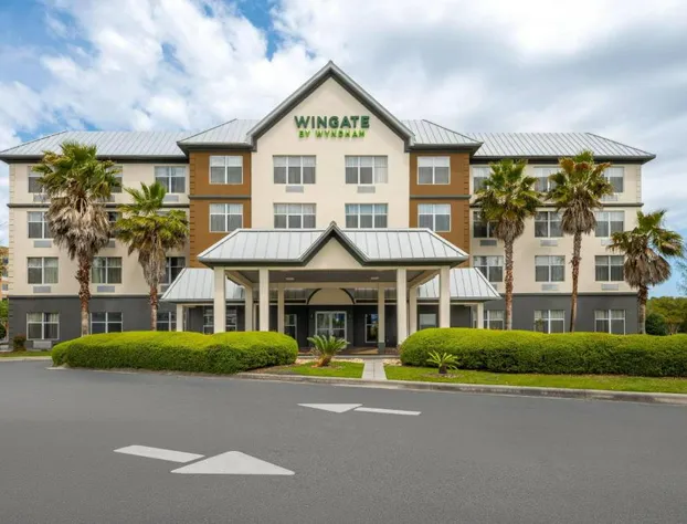 Wingate by Wyndham Savannah Gateway hotel detail image 1