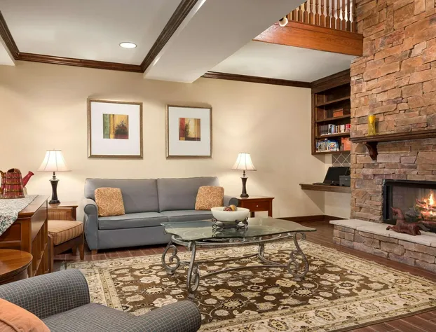 Country Inn & Suites by Radisson, Savannah I-95 North, GA hotel detail image 1