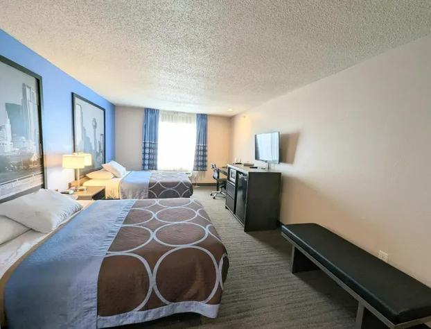 Super 8 by Wyndham Garland/Rowlett/East Dallas Area hotel detail image 2