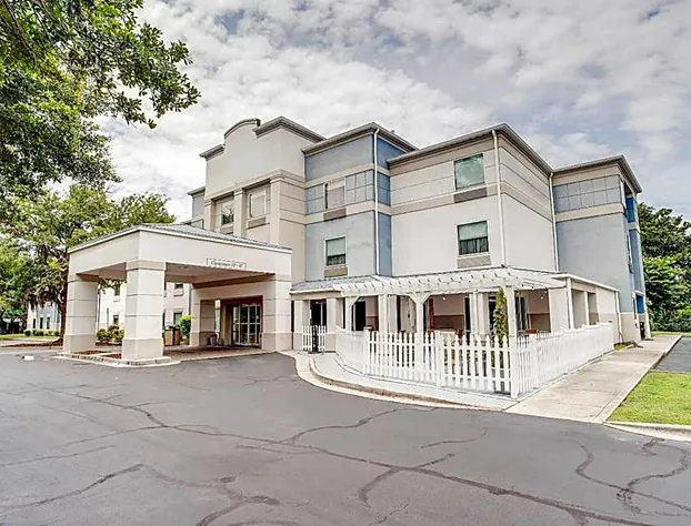 Country Inn & Suites by Radisson, Savannah Southside hotel detail image 1