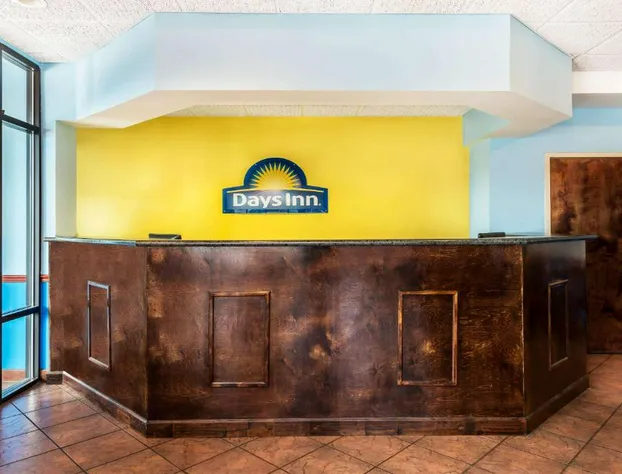 Days Inn by Wyndham Richmond Hill/Savannah hotel detail image 3