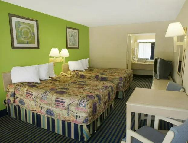 Days Inn by Wyndham Richmond Hill/Savannah hotel detail image 4