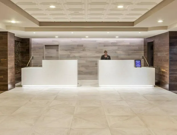 Marriott Savannah Riverfront hotel detail image 4