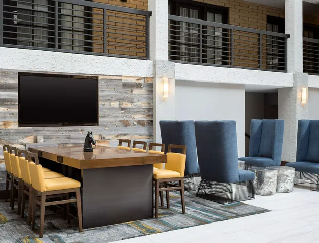 Embassy Suites by Hilton Austin Central hotel detail image 4