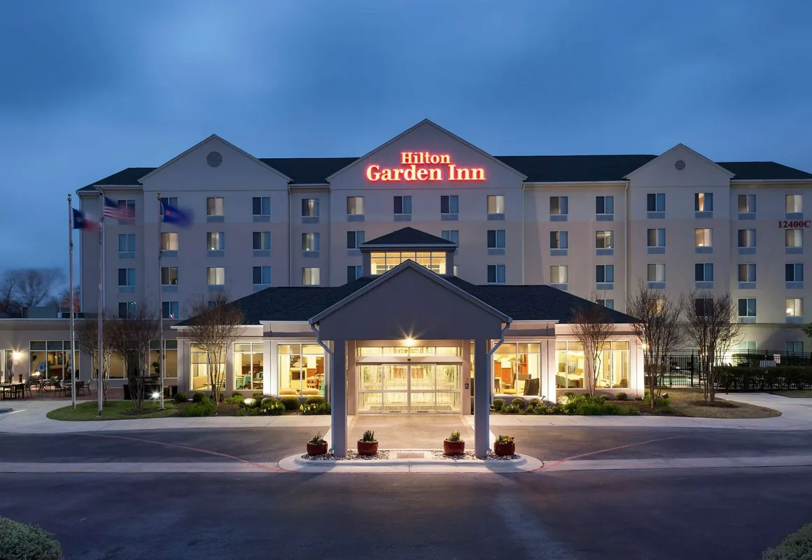 Hilton Garden Inn Austin North hotel hero