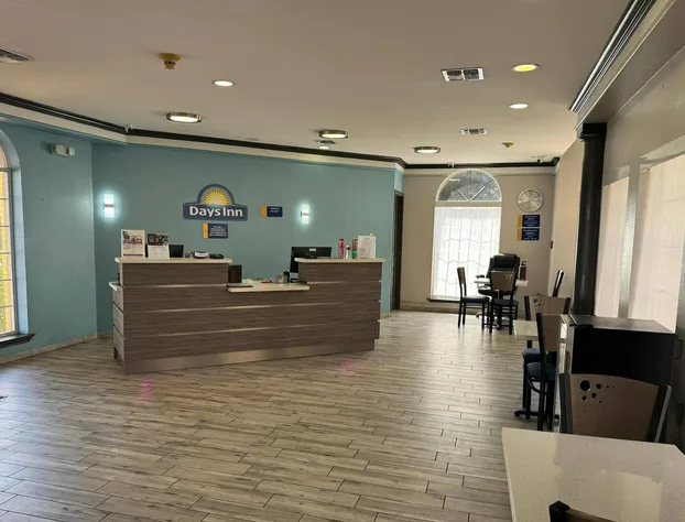 Days Inn by Wyndham Georgetown hotel detail image 4