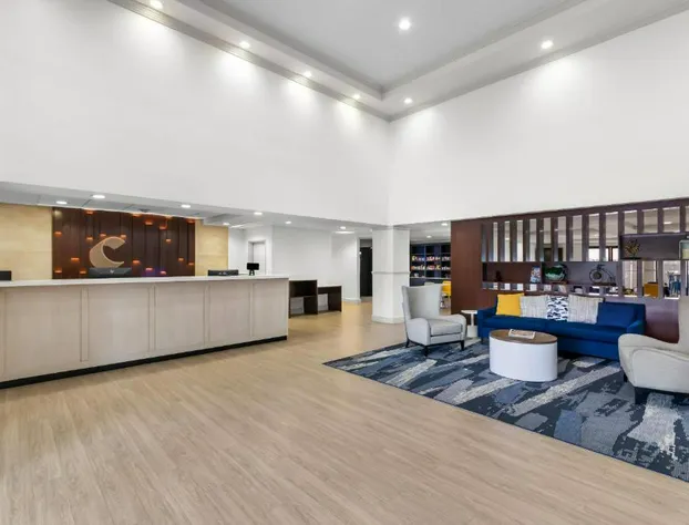 Comfort Suites Austin Airport hotel detail image 4