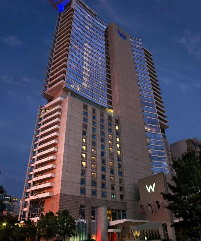 W Dallas hotel hero