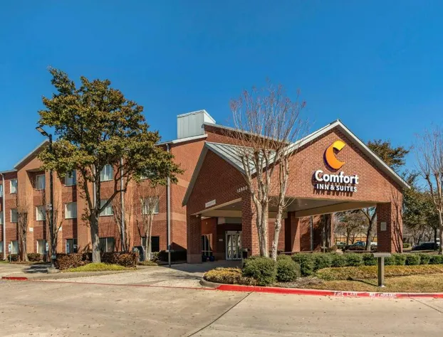 Comfort Inn & Suites North Dallas - Addison hotel detail image 1