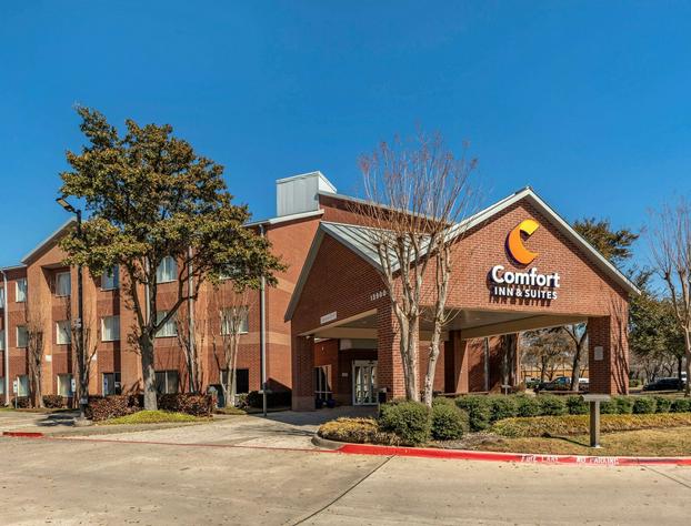 Comfort Inn & Suites North Dallas - Addison hotel detail image 2