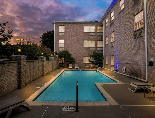 MainStay Suites Addison-Dallas hotel detail image 4